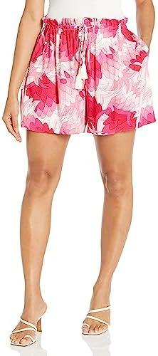 Explore Stylish Women's Shorts Perfect for Any Occasion