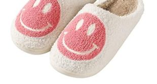 Step Into Comfort: Our Review of FACAXEDRE Smile Slippers