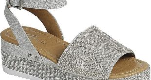 Stepping Into Sparkle: Our Take on Luxury Crystal Slide Sandals