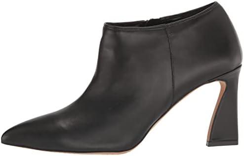 Step into Style: Our Review of Vince Camuto's Temindal Boot