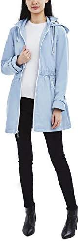 Explore Stylish Women's Outerwear: Trendy Jackets & Coats