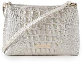 Explore Trendy Women's Bags: Style, Function & Elegance!