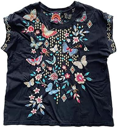 Explore Trendy⁢ Women's Apparel: Stylish‍ Tops & Blouses Online