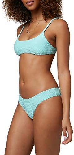 Explore Trendy Women's Bikinis Perfect for Beach Days!