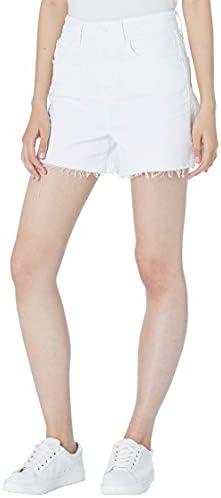 Explore effortless summer style with trendy women's shorts!