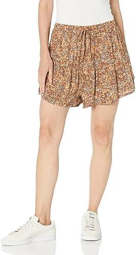 Discover trendy women's shorts for ​every ‍occasion!