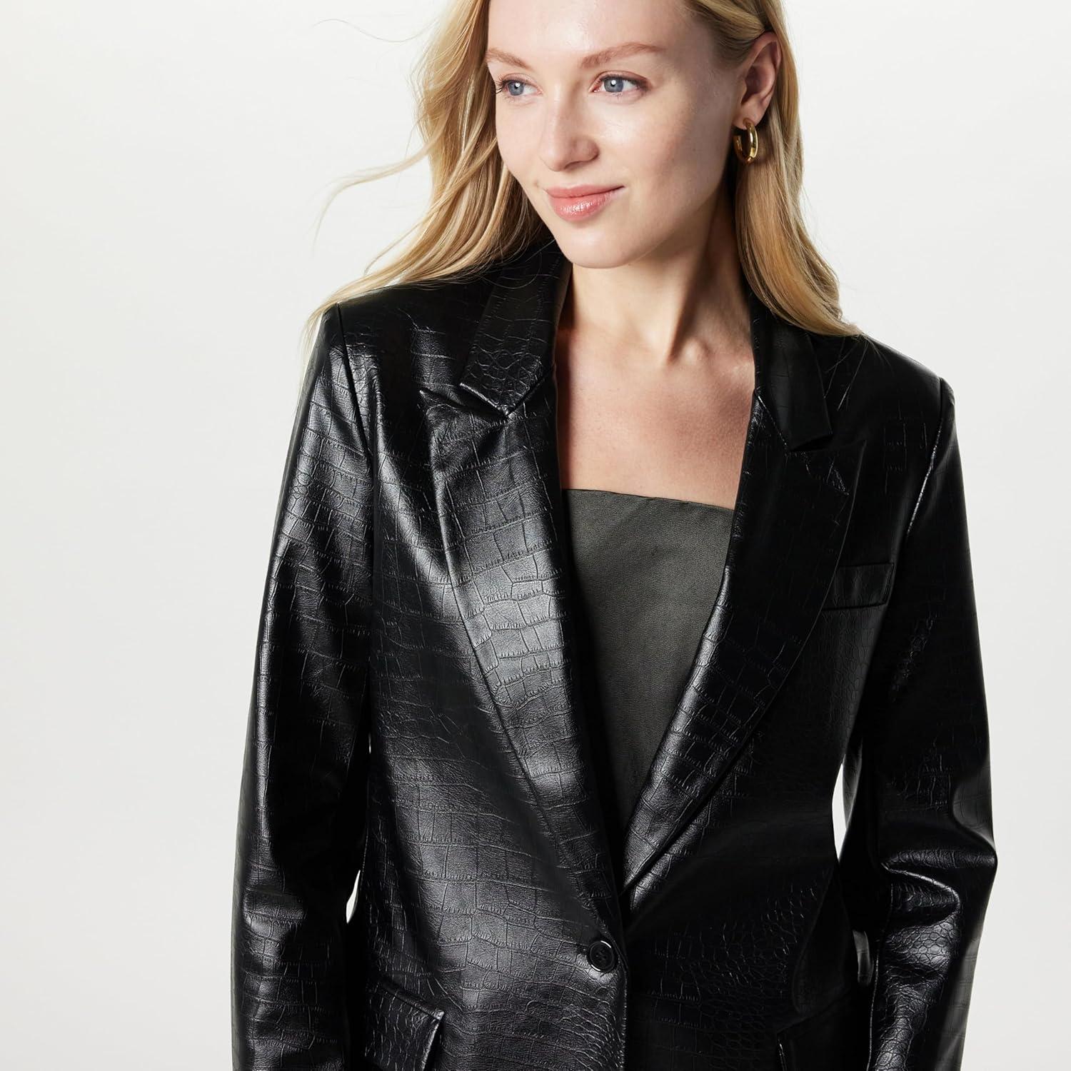 Our take on The Drop Women's Anouk Blazer: Chic, Simple, Stylish