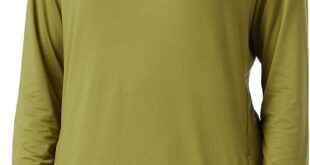 Our Honest Take on the Amazon Essentials Tech Stretch Hoodie