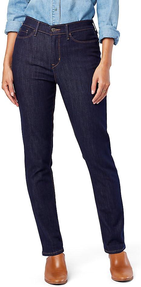 Our Take on Levi Strauss Signature Gold Women’s Classic Taper Jeans