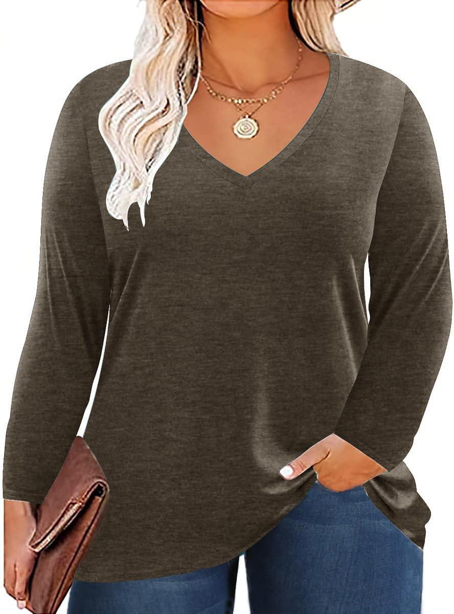 Finding the Perfect Fit: Our Take on This Plus Size V-Neck Tee