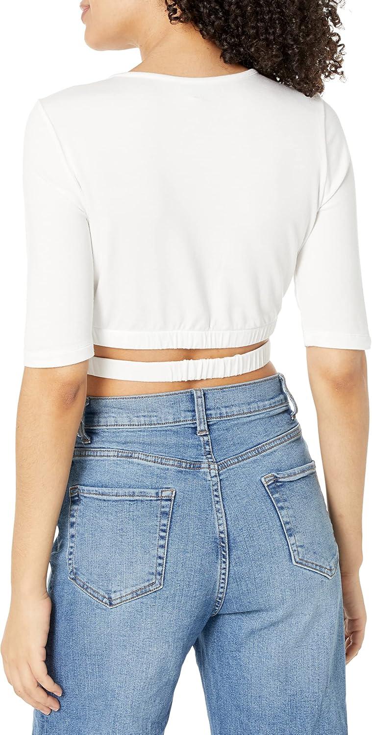 Our Take on The Drop's Genievive Cropped Cutout Top: Style & Fit Review