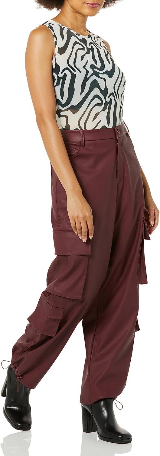 our Take on TEREA's Anika Vegan Leather ‌Cargo Pant: Bold and Balanced