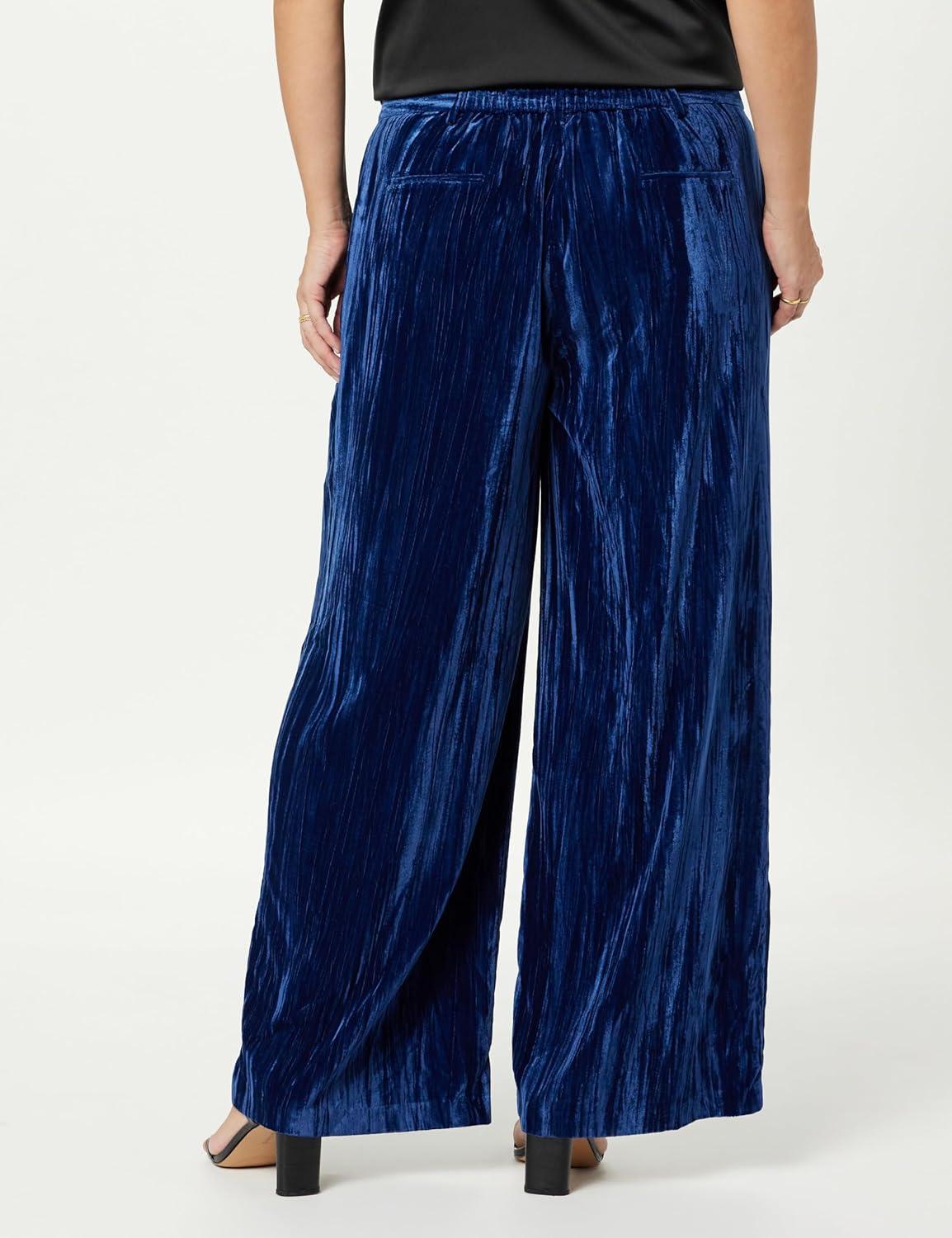 Our​ Take on The Drop's Lucia Velvet Wide Leg Trousers: Style & Fit reviewed