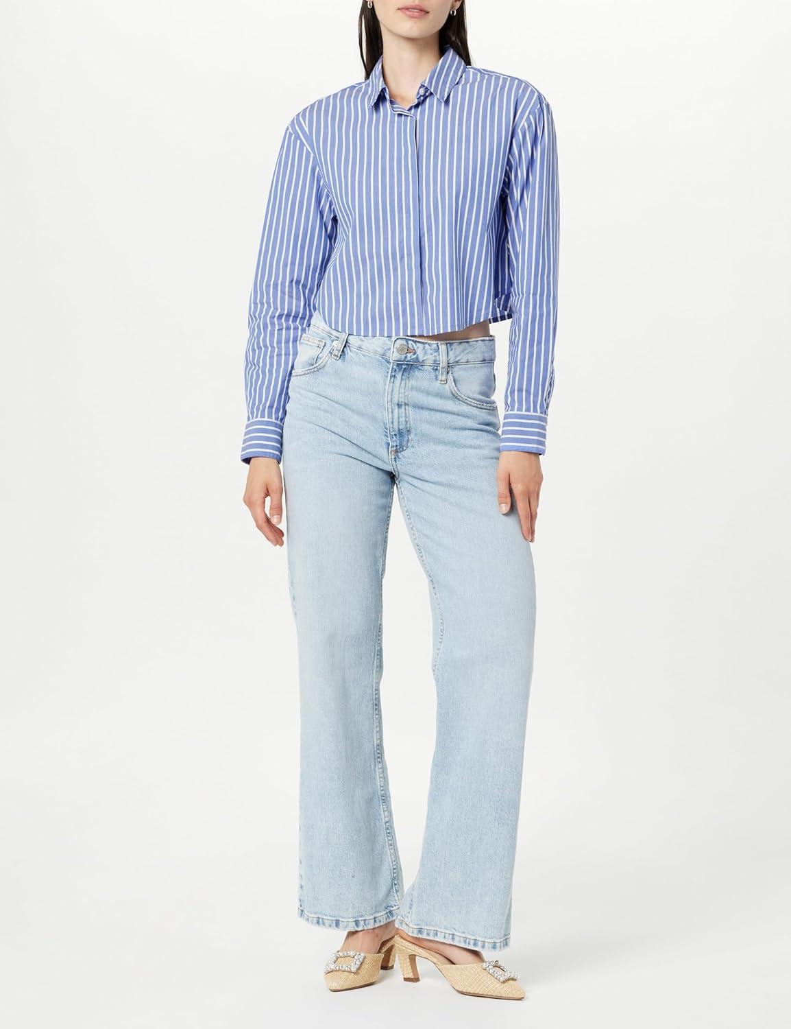 Our Honest Take on The Drop Women's Isadora Cropped Poplin Shirt
