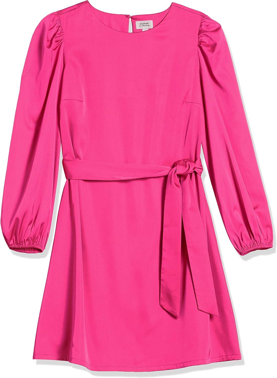 Our Take on the Drop's silky Stretch Dress: Style and Comfort Combined