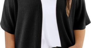 Why We Love the Eytino Plus Size Short Sleeve Cardigan