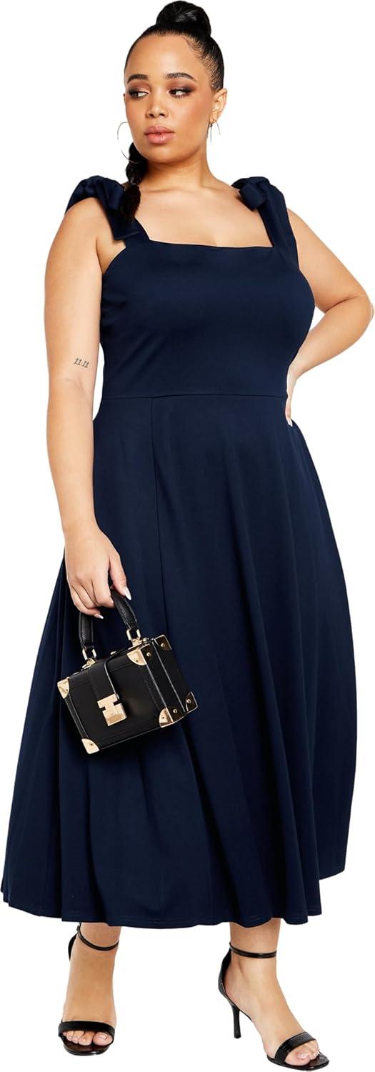 Stealing Hearts Together: Our Take on the Monroe Dress Luxe Fit