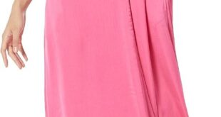 Our Honest Take on The Drop Shaana Halter Neck Maxi Dress