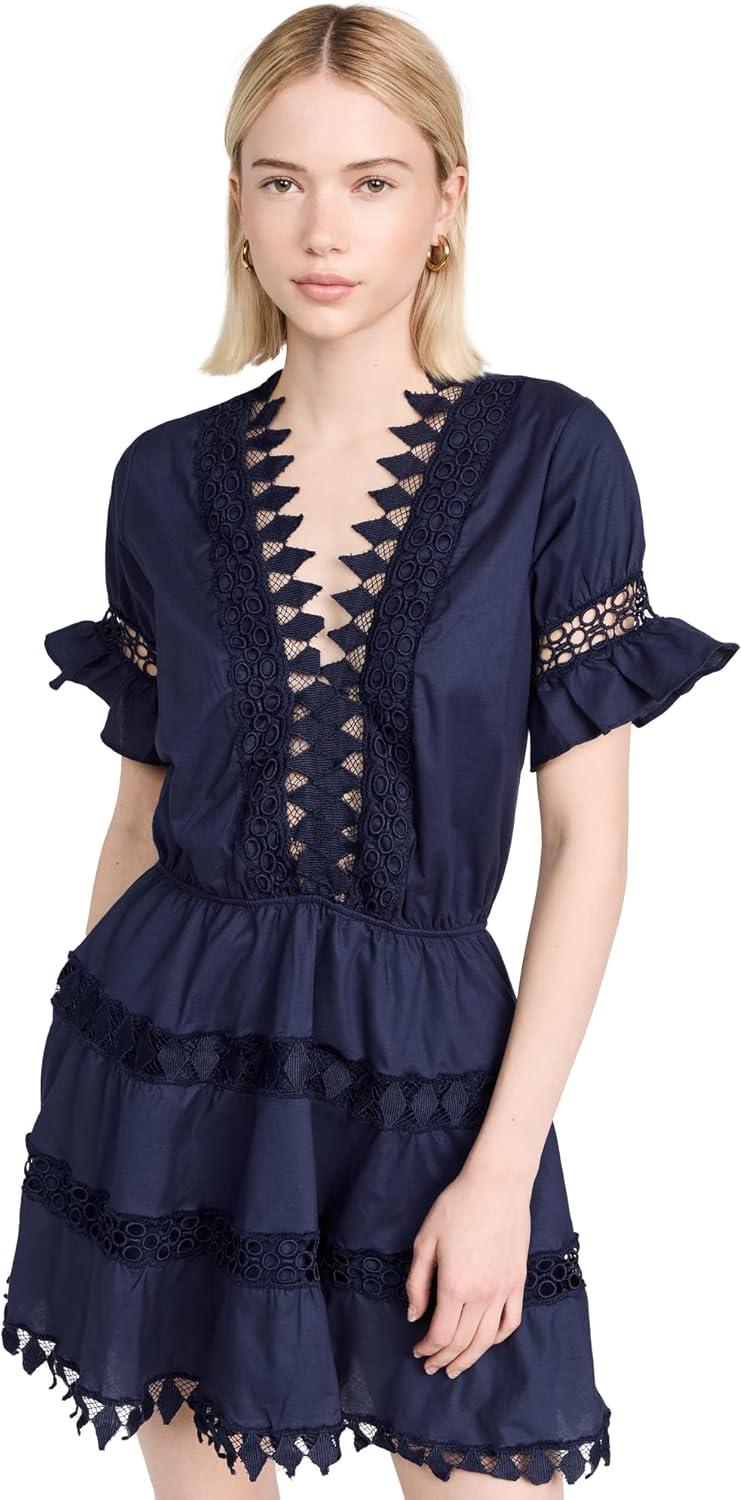 Our Take on the Women’s Ora Dress: Elegant Lace & Casual Comfort