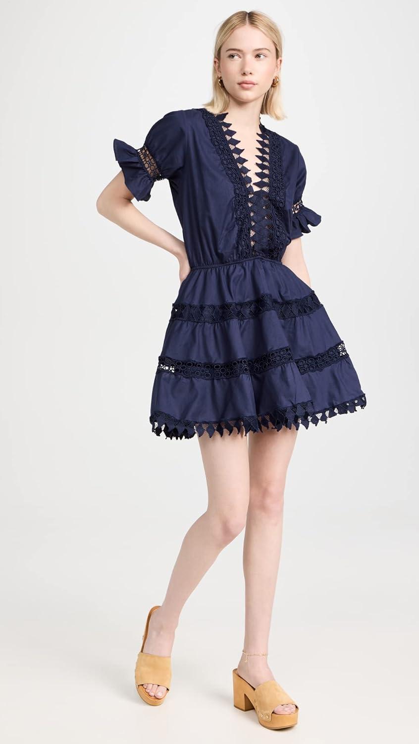 Our Take on ⁢the‌ Women's Ora Dress: Elegant Lace & Casual Comfort