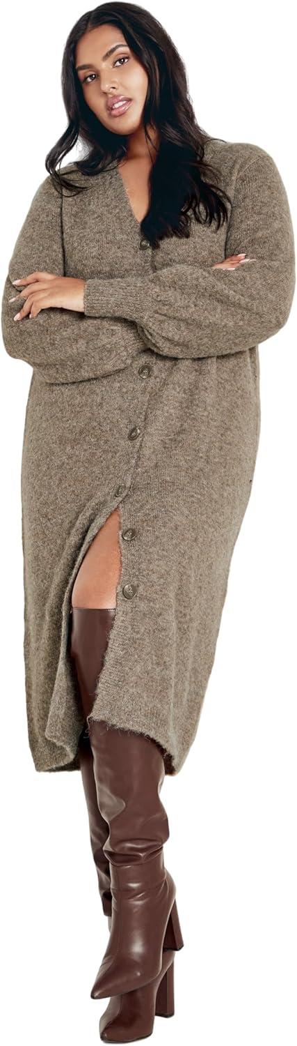 Why We Love the City Chic Eleni Dress This Winter Season