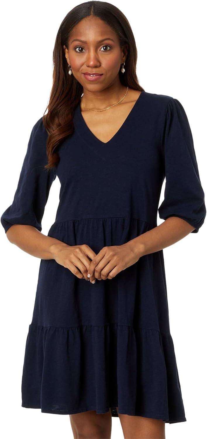 Why We Love the NIC+ZOE Elbow Sleeve V-Neck Dress