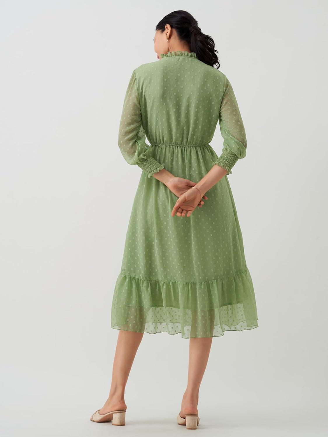 Why We Love the Flow and Fit of AASK's ‌Sundress Collection