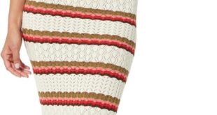 Our Honest Take on The Drop’s Jayla Crochet Midi Dress