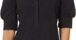 Stepping Into Style: Reviewing the Elsey Elbow Sleeve Dress