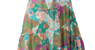 Embracing Boho Elegance: Floral Maxi Dress for Spring Days