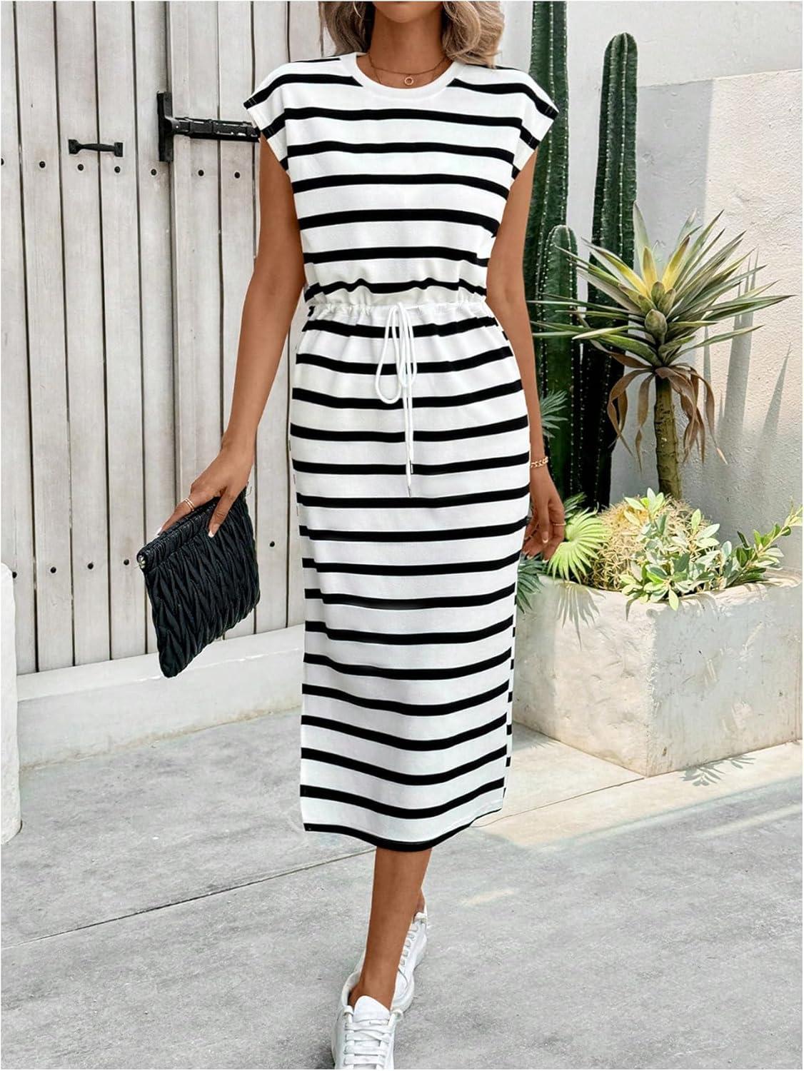 Our Take on the ‌Striped Summer Midi Dress: Casual & Chic