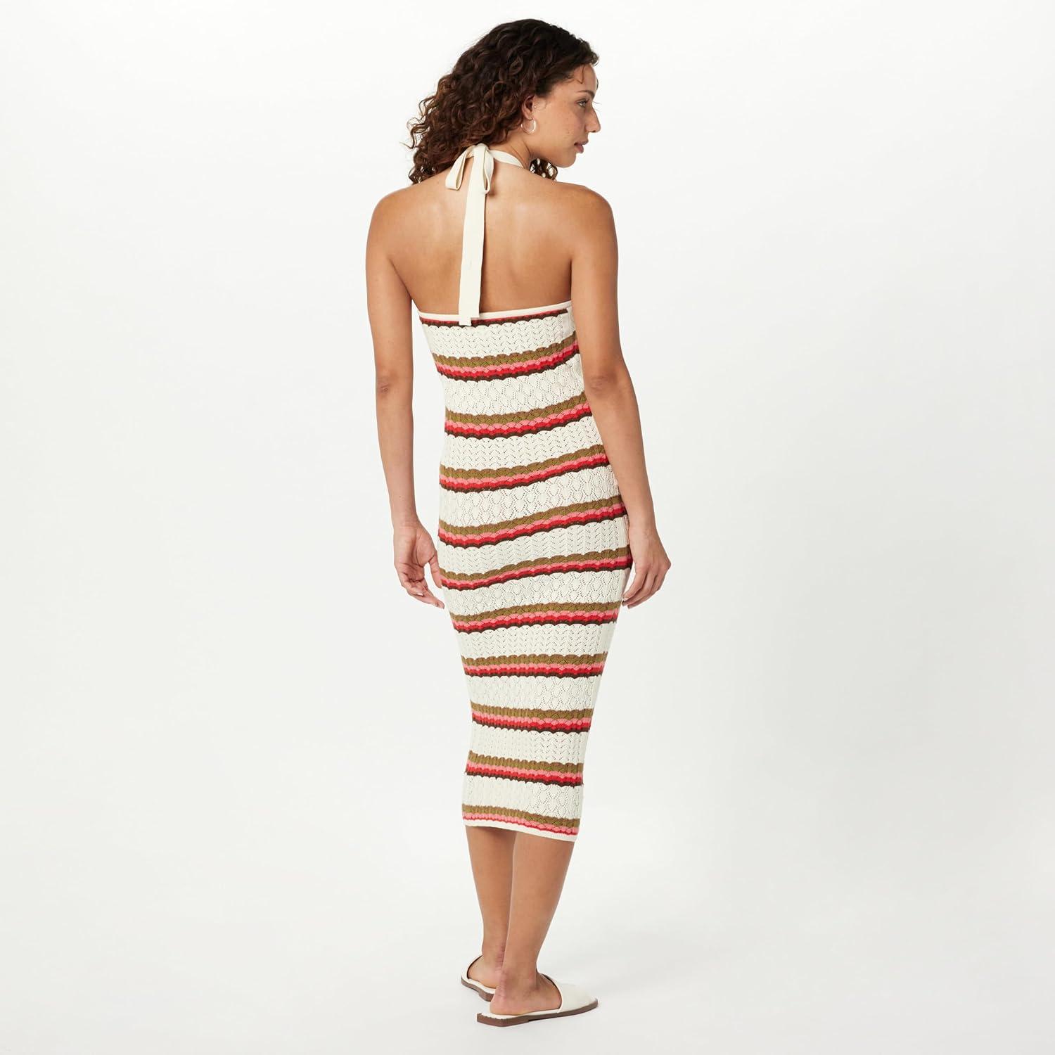 Our Honest Take on The Drop's Jayla Crochet Midi Dress