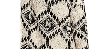 Exploring The Comfort And Style Of The 2024 Fall Dress Trend