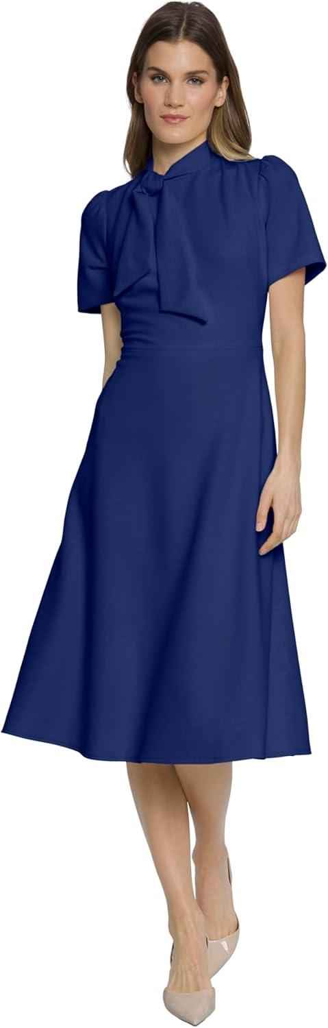 Exploring the Elegance of Maggy London's Crepe Flight Dress