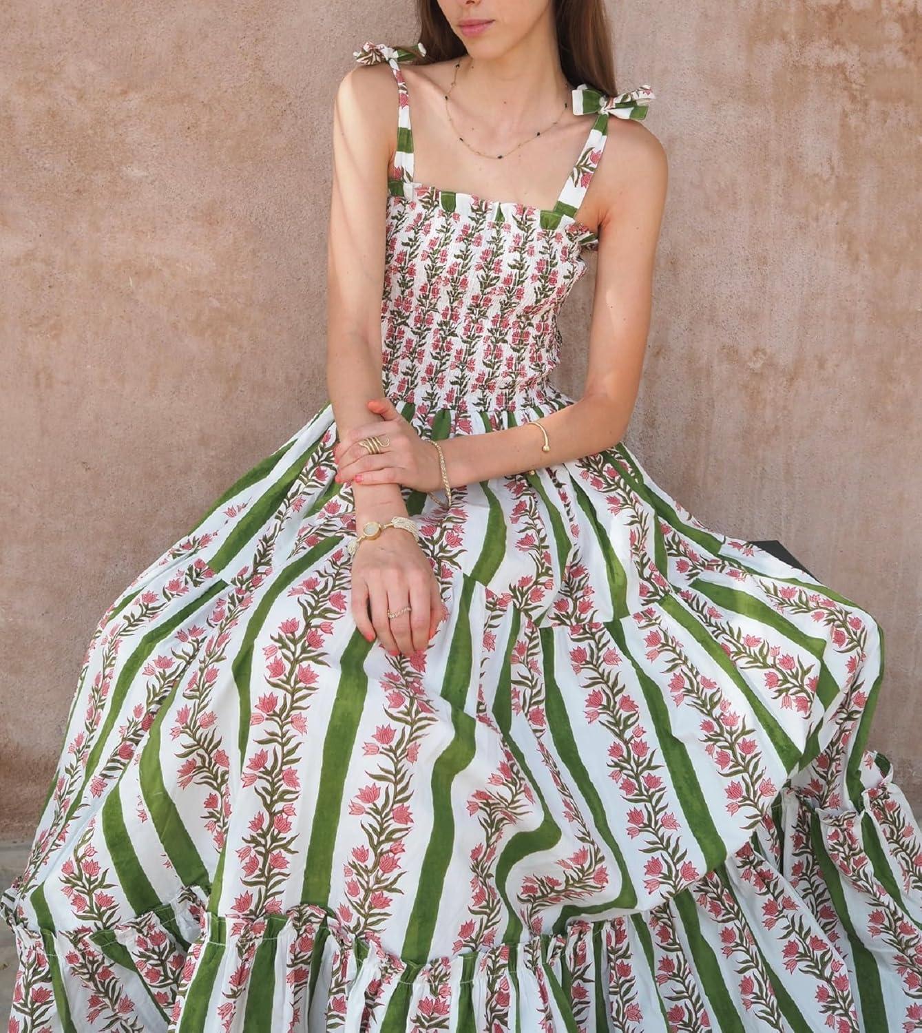 ROAONOCOMO Tie Shoulder Graphic Boho Maxi Dress you'll pack