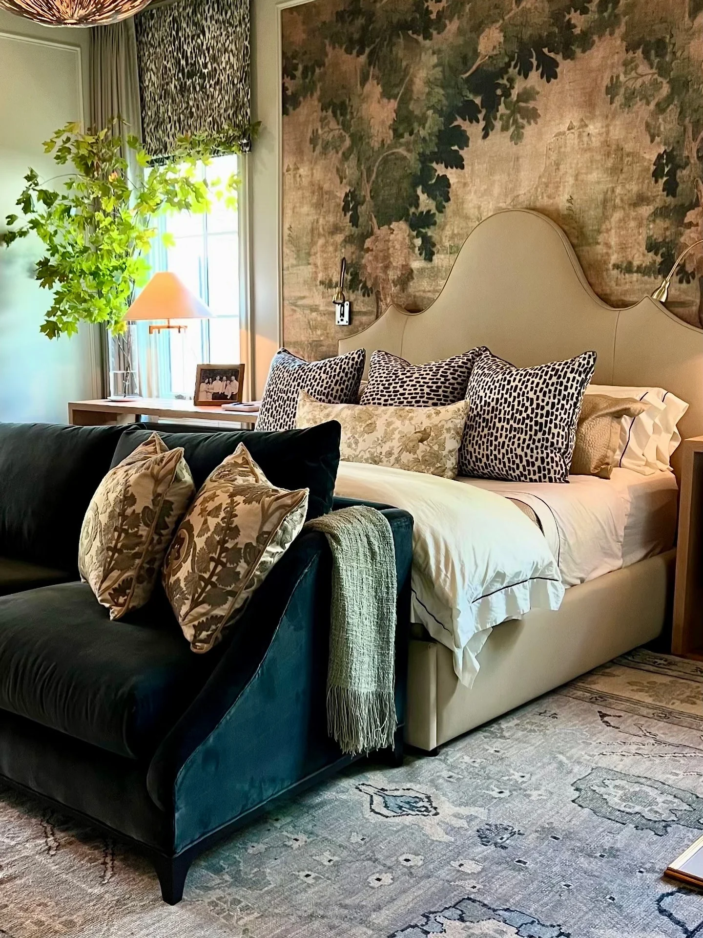 Elevate Your Bedroom with Natural Hues and Textures