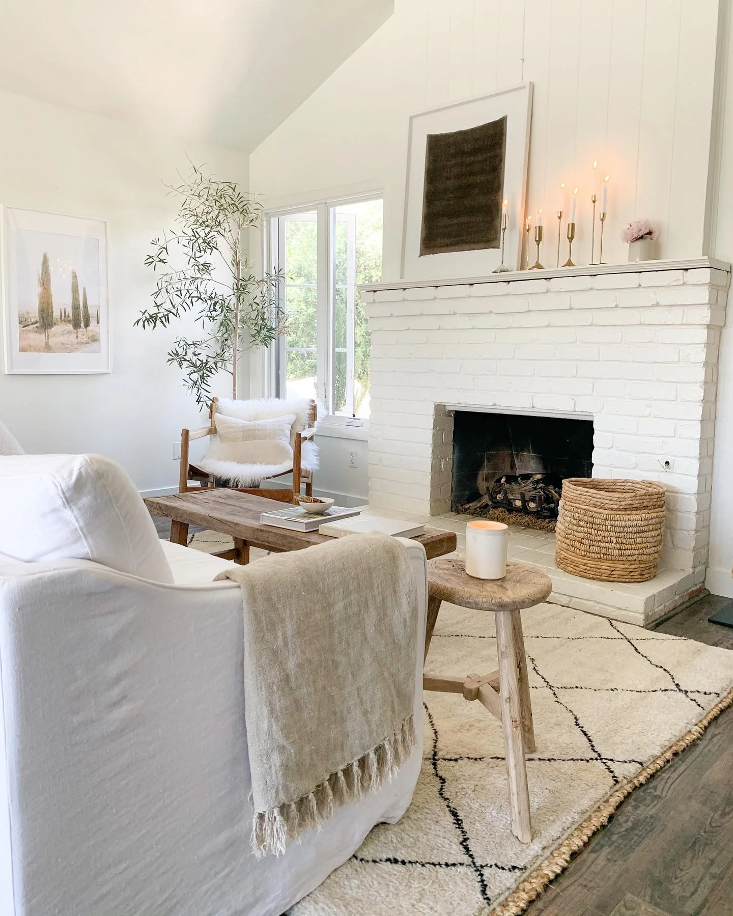 Scandinavian Minimal Living Room in White and Wood