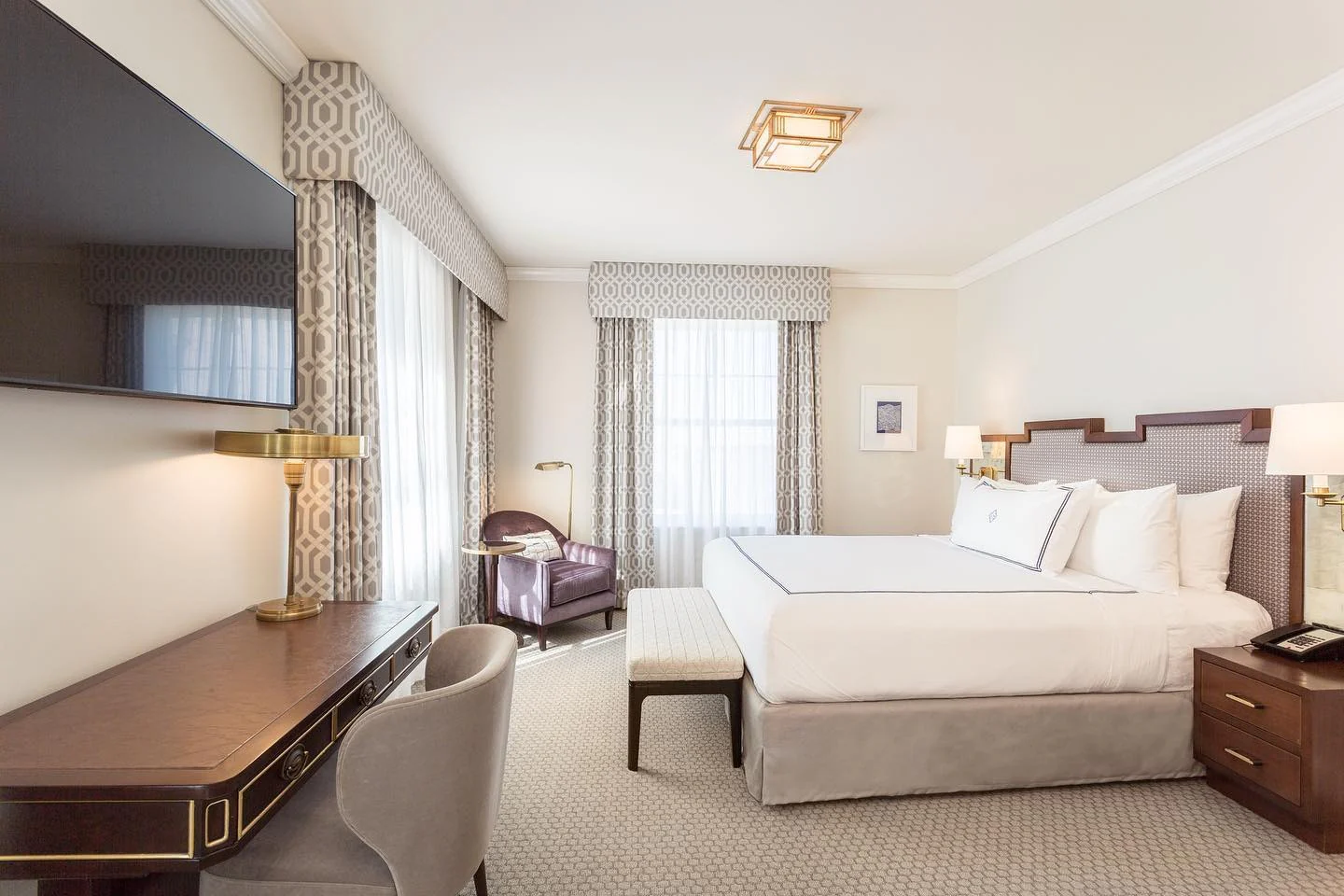 Timeless Hotel-Inspired Bedroom in Neutral Shades