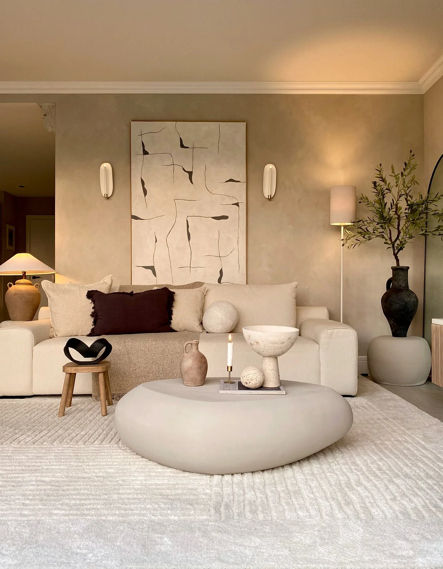 Artistic Earth Tones and Sculptural Details