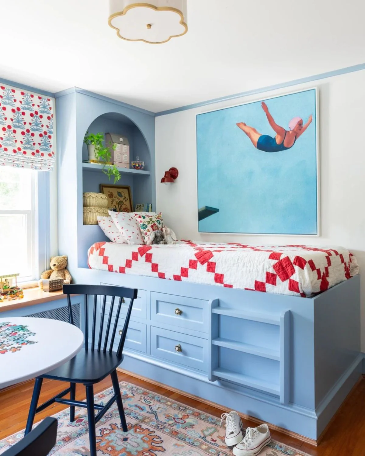 Airy Blue Built-In Nook (Small Bedroom Ideas)