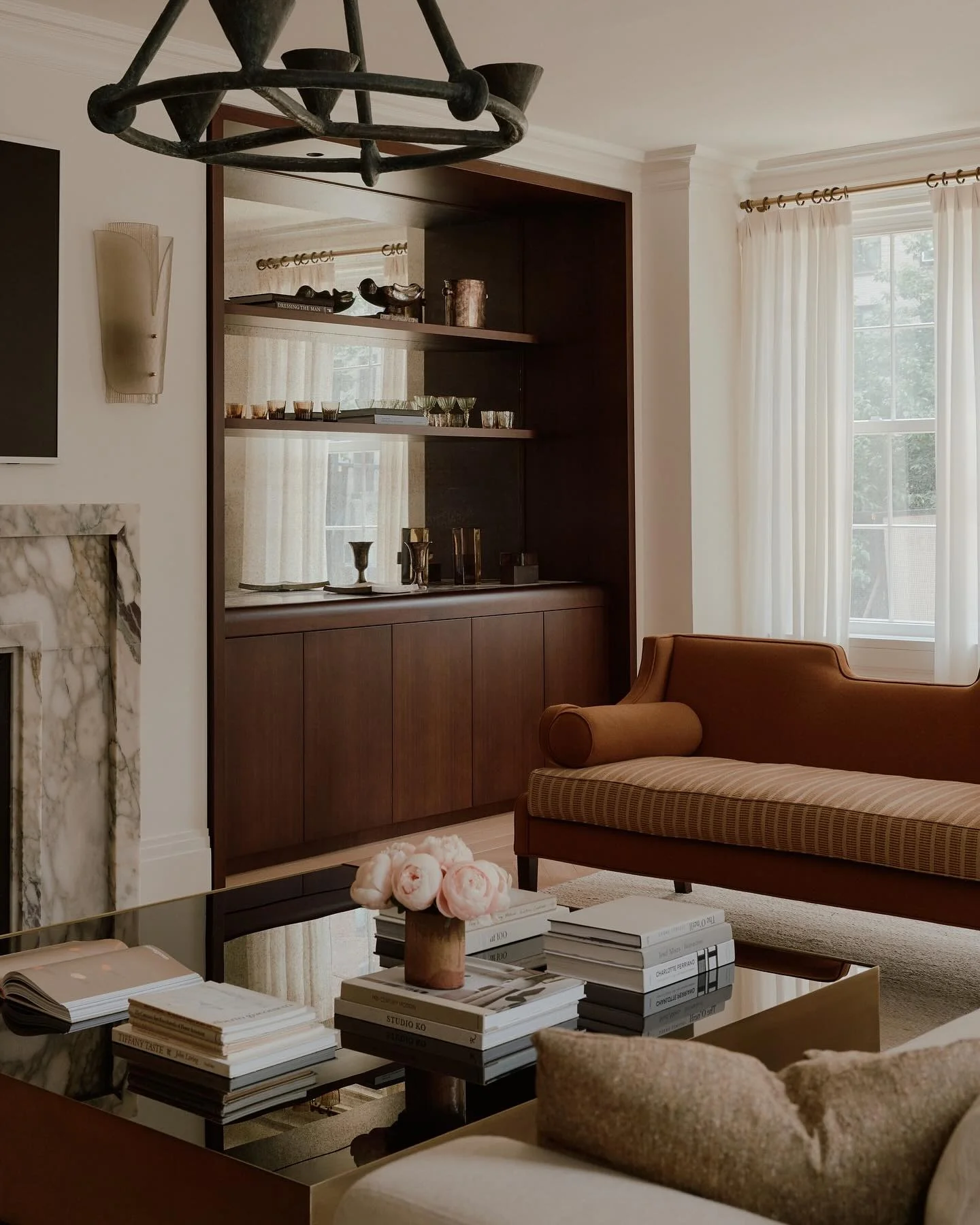 Sophisticated Brown Cabinetry with Gold Accents