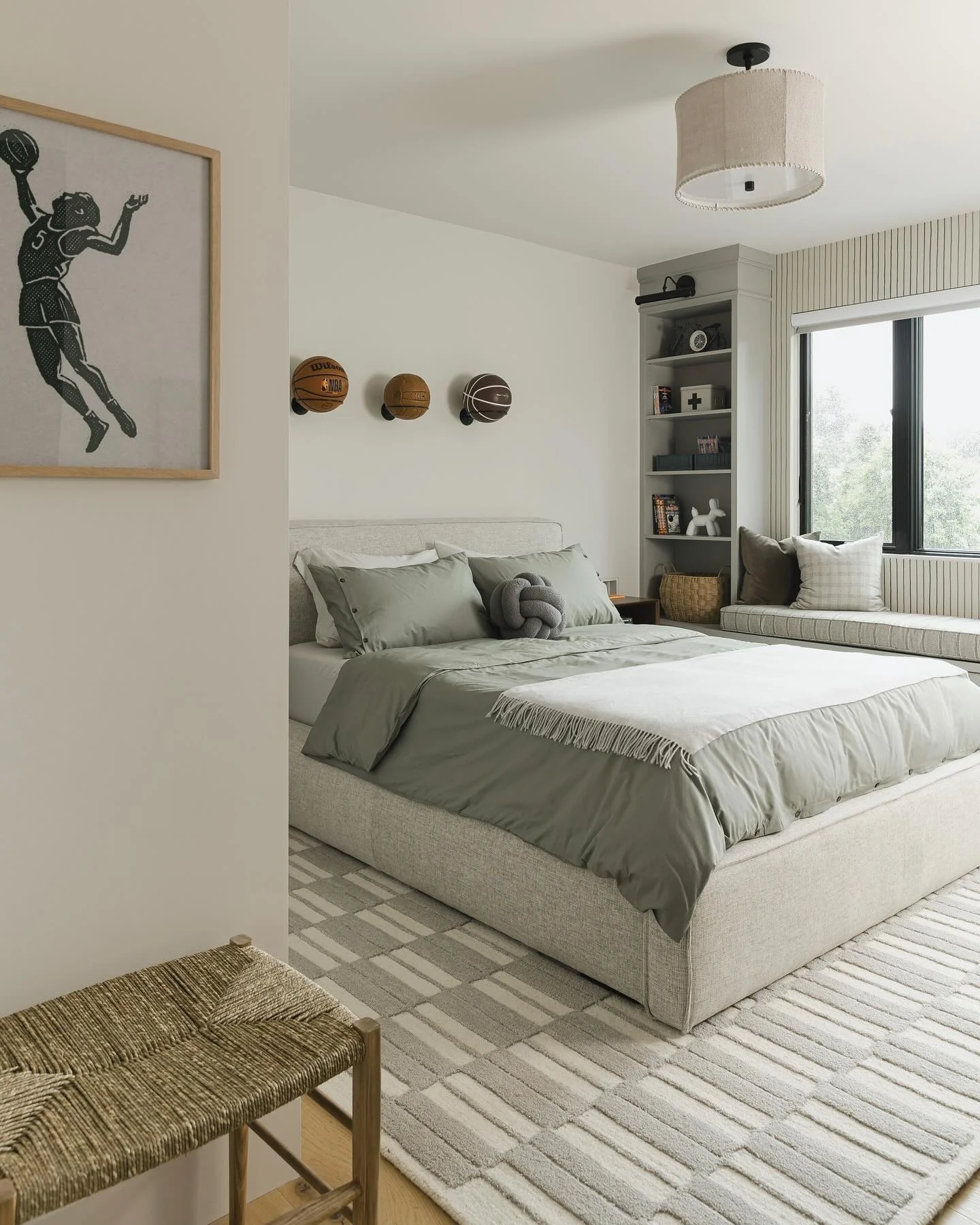 Calm Green Tones with Built-In Basketball Displays