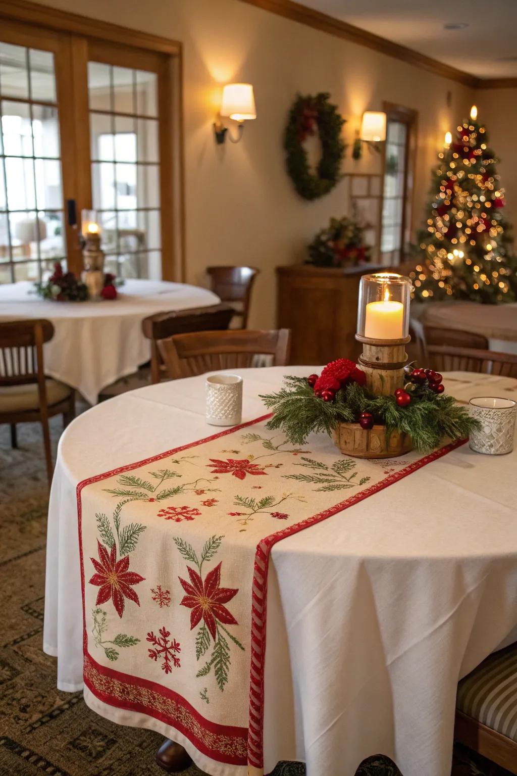 Holiday runners bring festive cheer to the table.