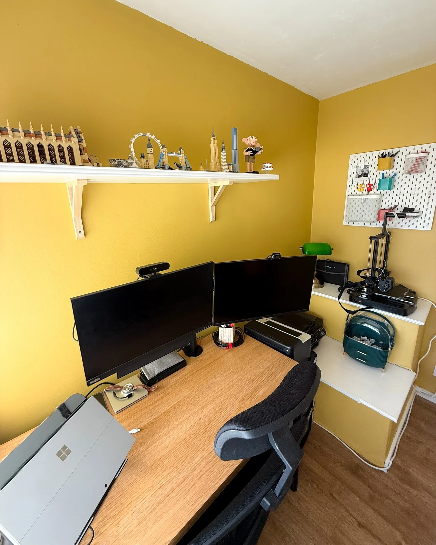 Efficient Mustard Workspace Clever Storage