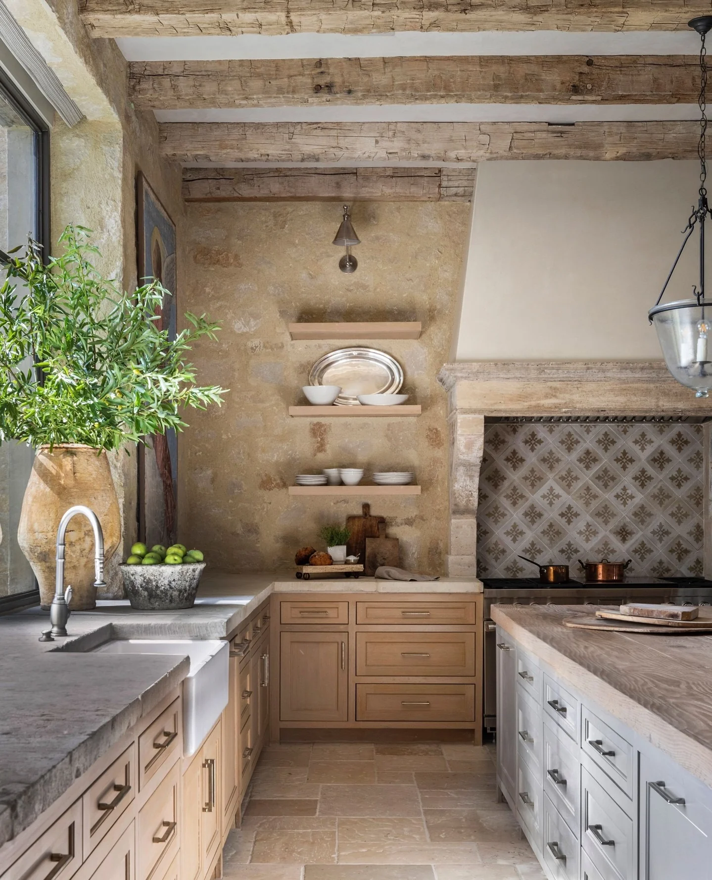 Mediterranean-Inspired Stone and Timber Fusion (Barndo Kitchen Ideas)