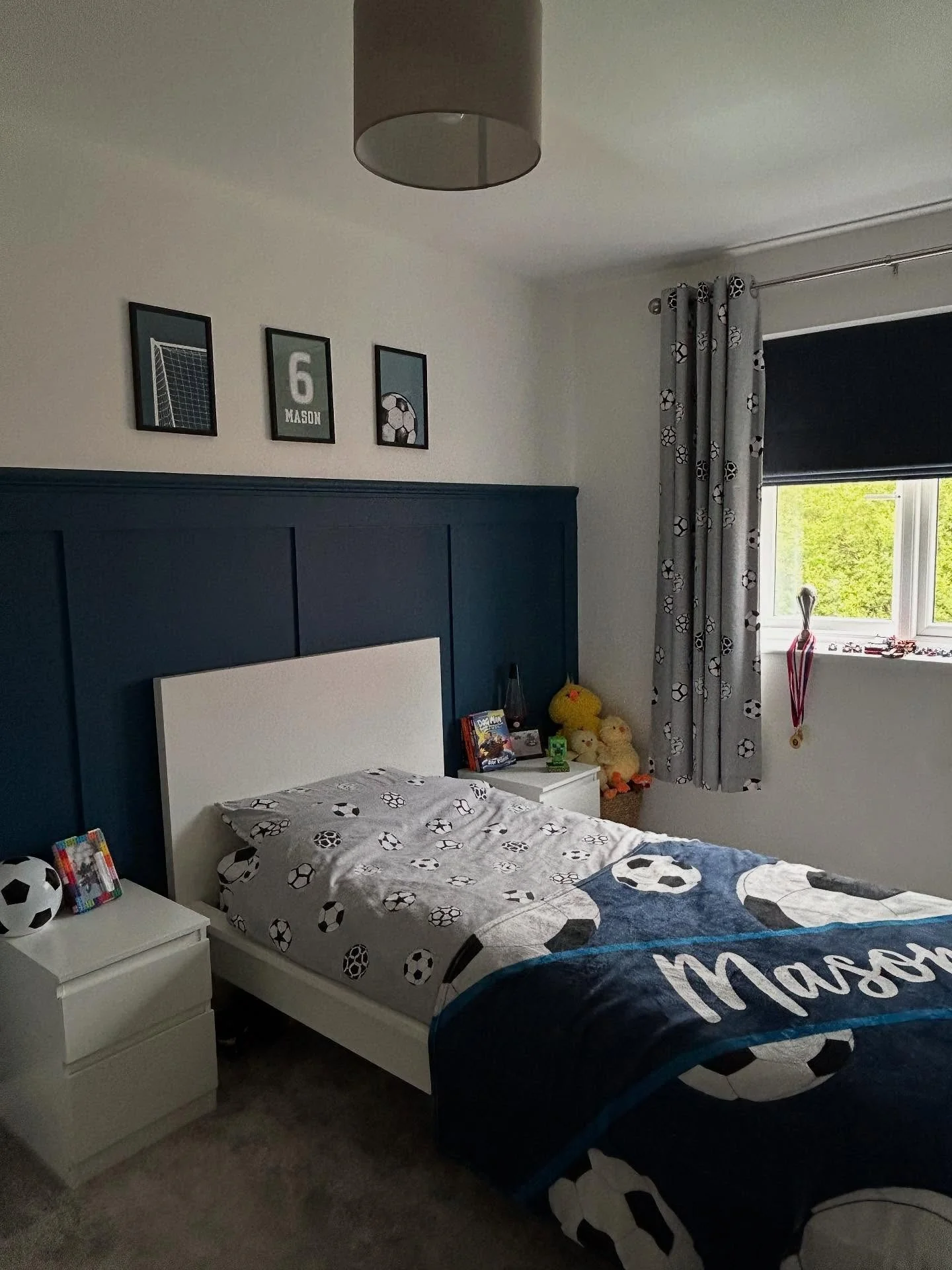 Navy and Gray: A Sporty Blend