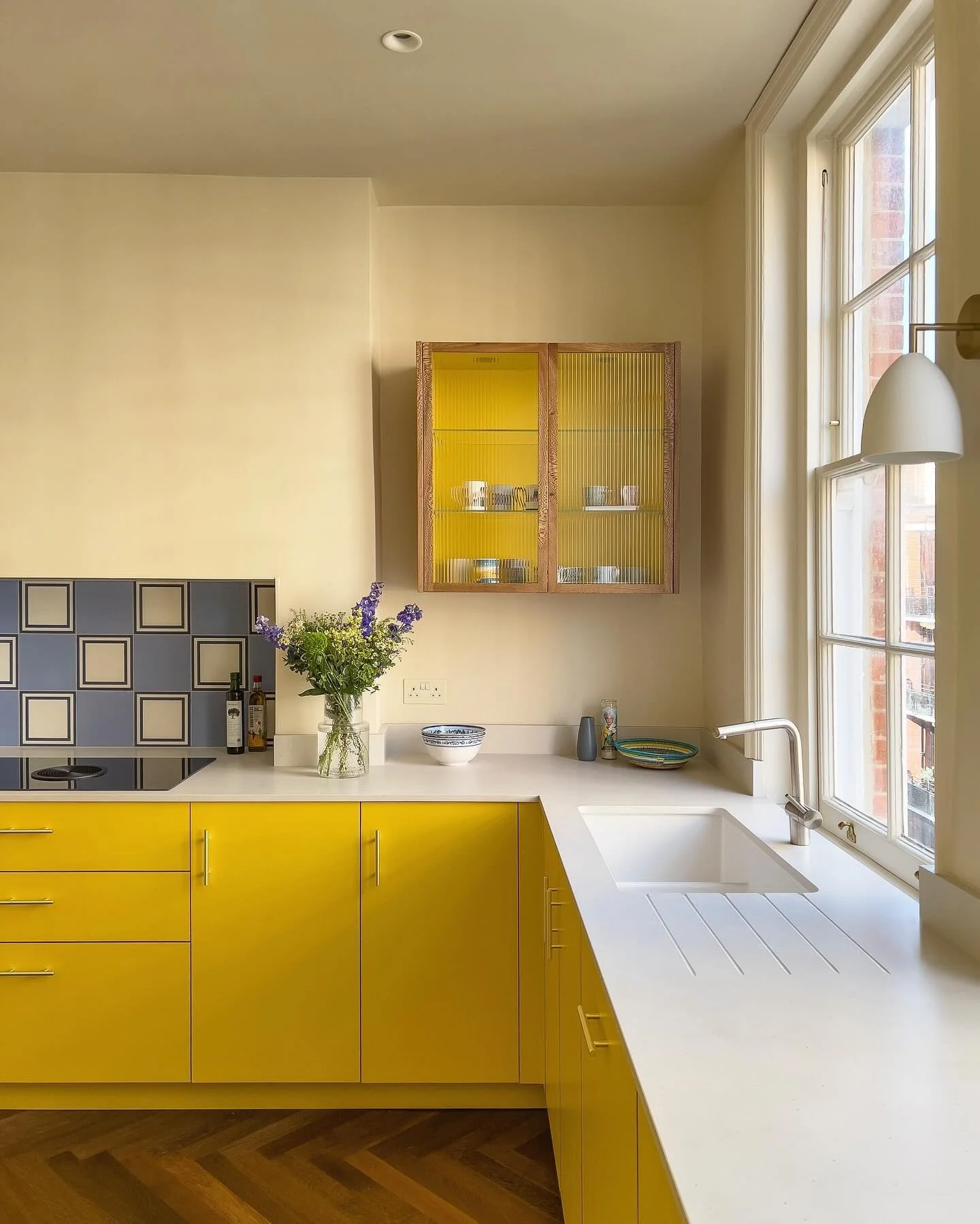 Mid-Century Modern with a Twist: Square Tiles and Cheerful Yellow (Yellow Kitchen Ideas)