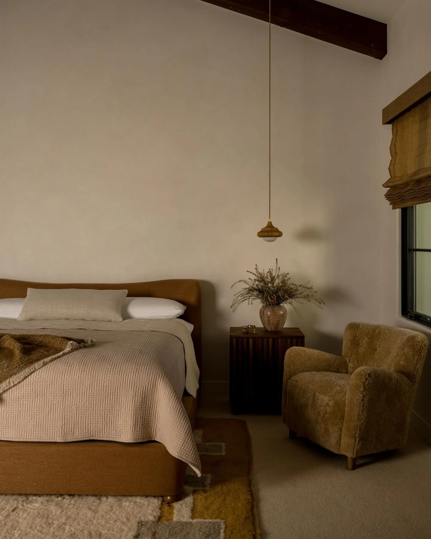 Embracing Warm Neutrals with Rich Textures (Earth Tones Bedroom Ideas)